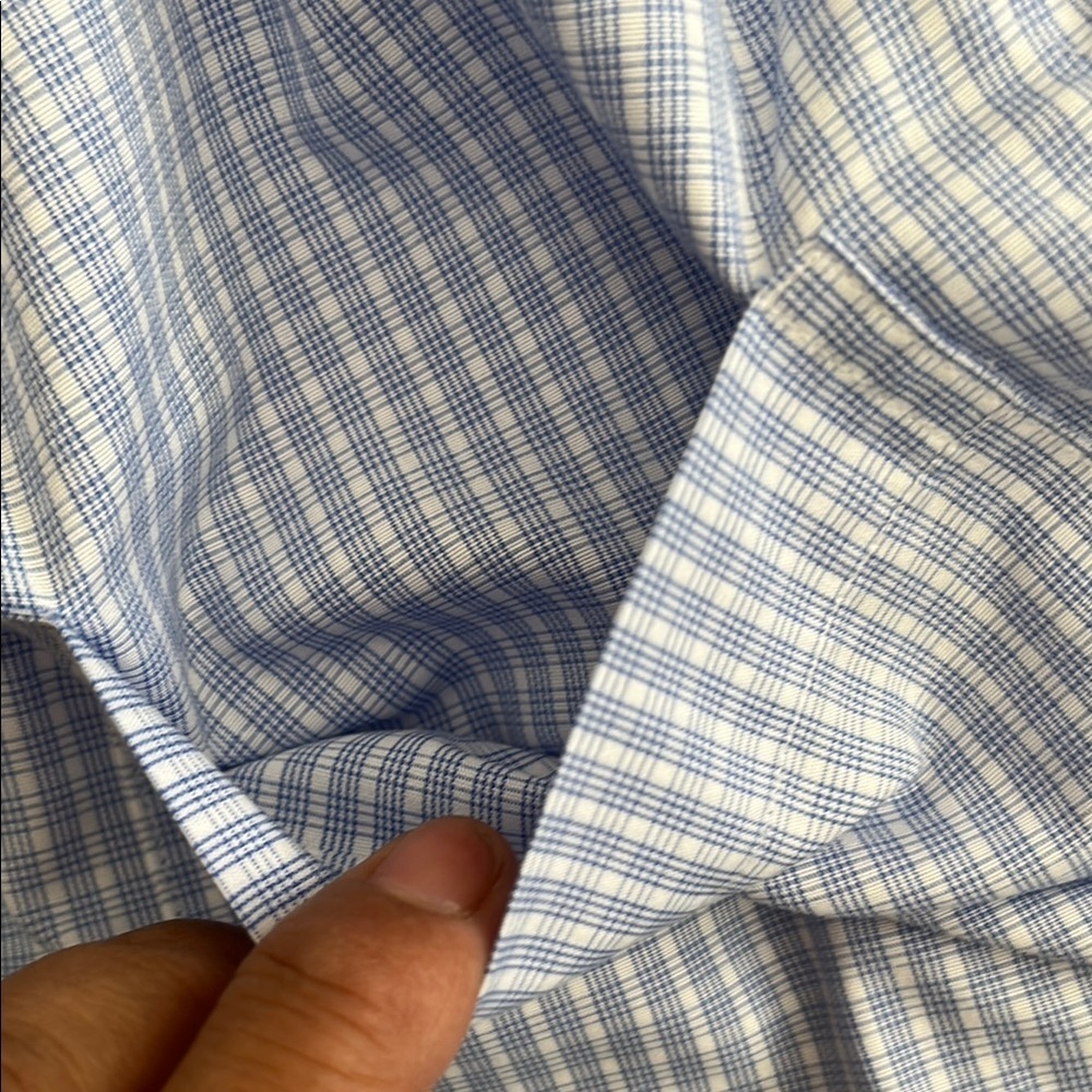 Roundtree & Yorke Blue Dress Shirt - Picture 5 of 10